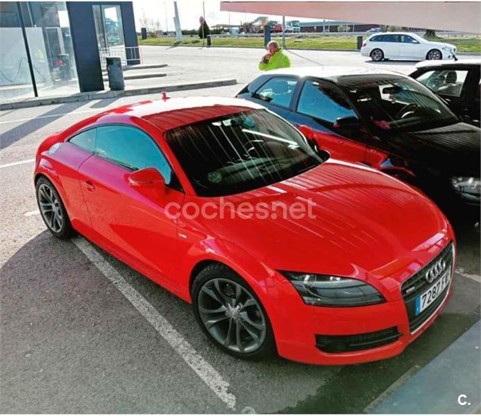 AUDI TT