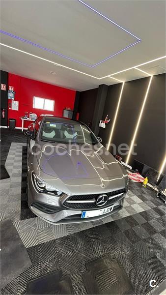 MERCEDES-BENZ CLA CLA 200 Shooting Brake
