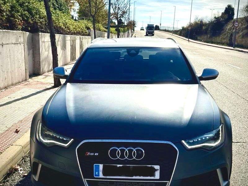 AUDI RS6 Avant 4.0 TFSI quattro tiptronic