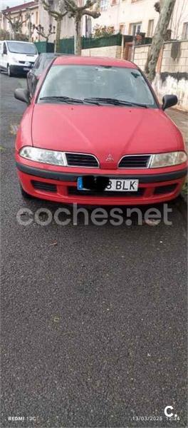 MITSUBISHI Carisma