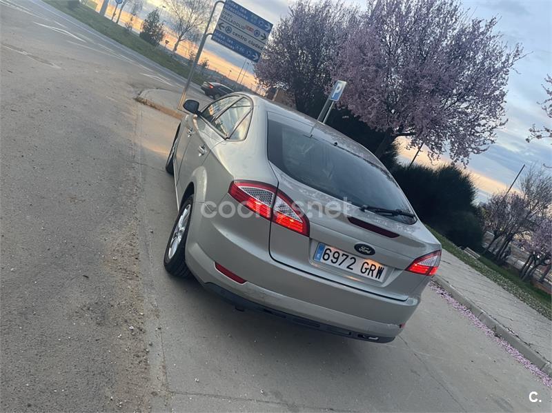FORD Mondeo 2.0 TDCi 140 Titanium