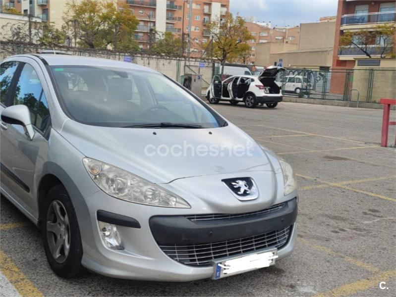 PEUGEOT 308 Confort 1.6 HDI 90