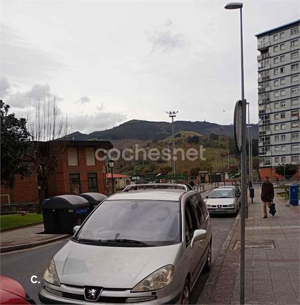 PEUGEOT 807