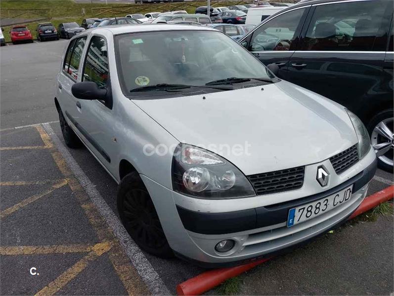 RENAULT Clio