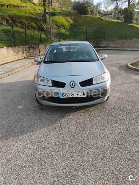 RENAULT Megane