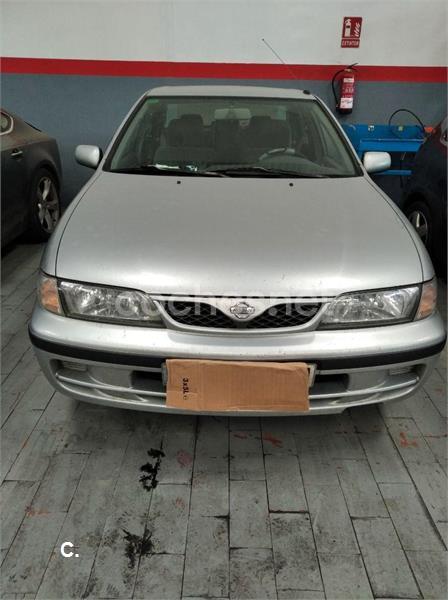 NISSAN Almera
