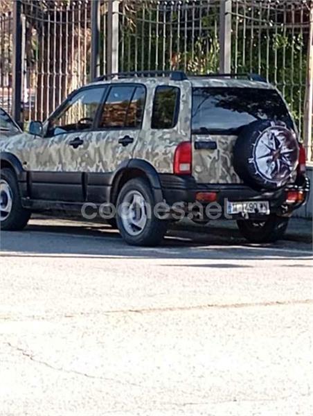 SUZUKI Grand Vitara