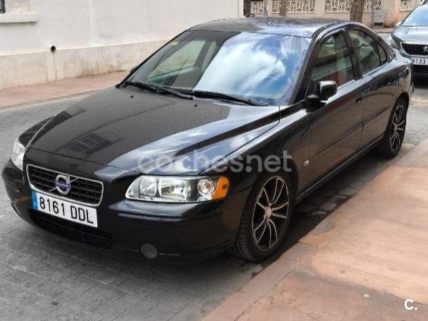 VOLVO S60 2.4D Geartonic Summum