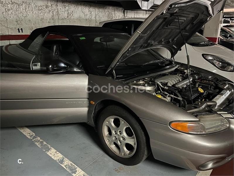 CHRYSLER Stratus