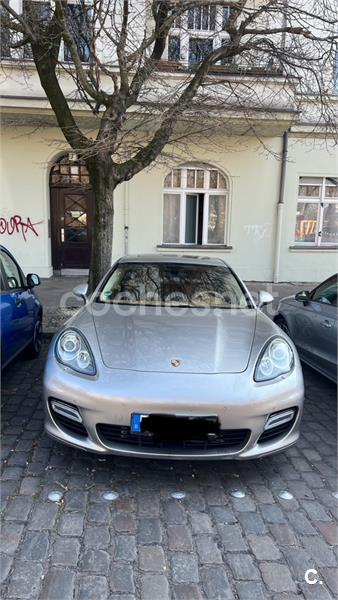 PORSCHE Panamera Turbo