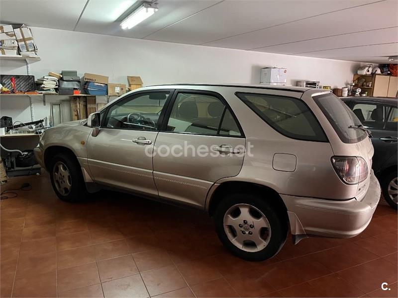 LEXUS RX300