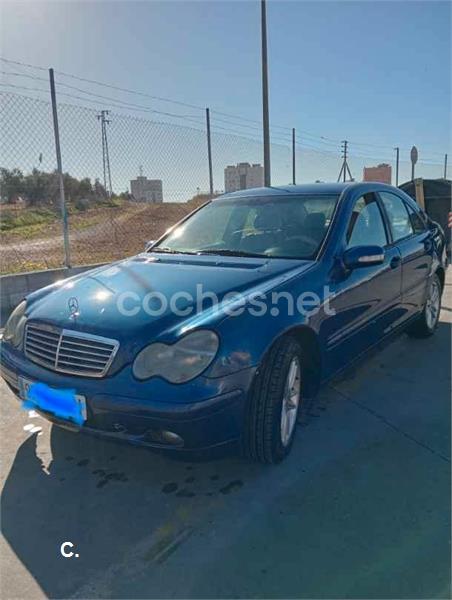 MERCEDES-BENZ Clase C