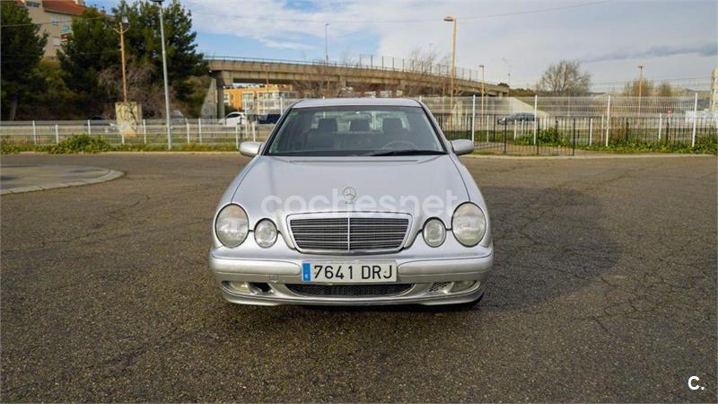 MERCEDES-BENZ Clase E