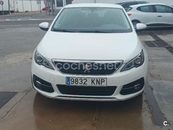 PEUGEOT 308 Business Line 1.5 BlueHDi