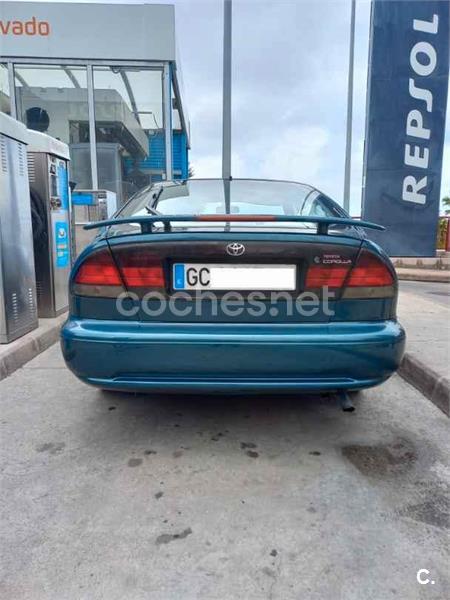TOYOTA Corolla Sedan