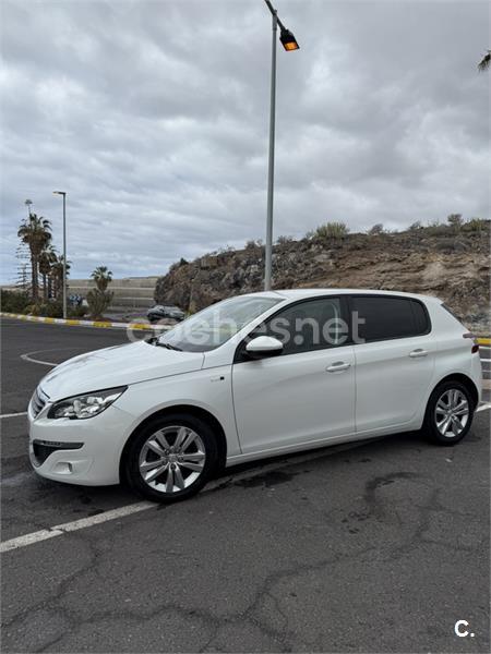 PEUGEOT 308 Active 1.2 PureTech 110 SS