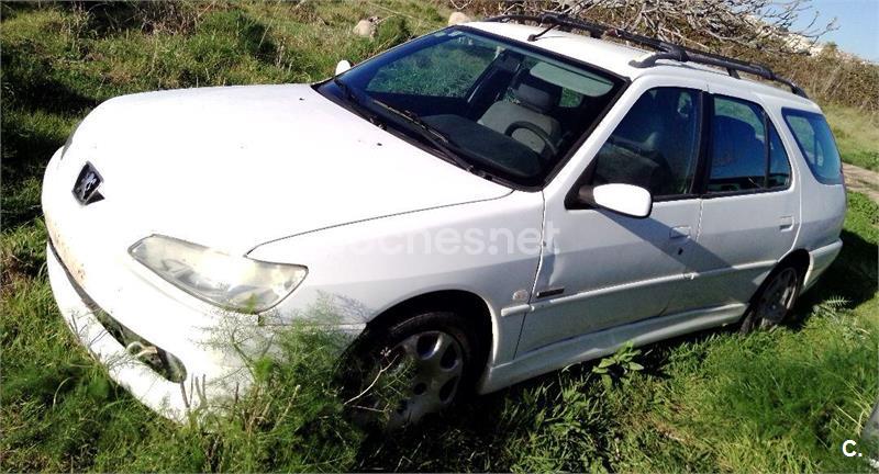 PEUGEOT 306