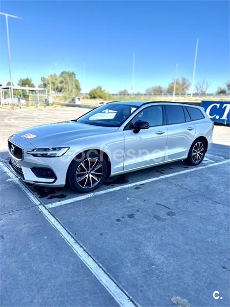 VOLVO V60 2.0 D4 Momentum Auto