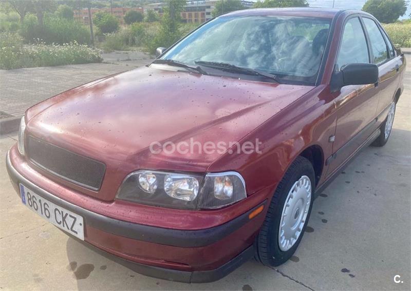 VOLVO S40