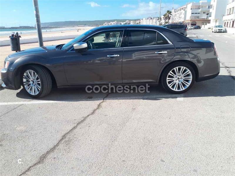LANCIA Thema