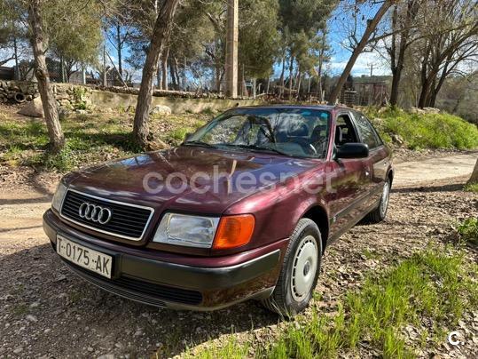 AUDI 100