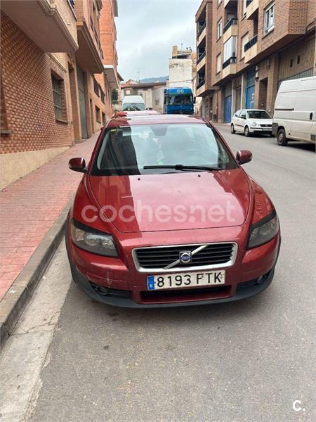 VOLVO C30