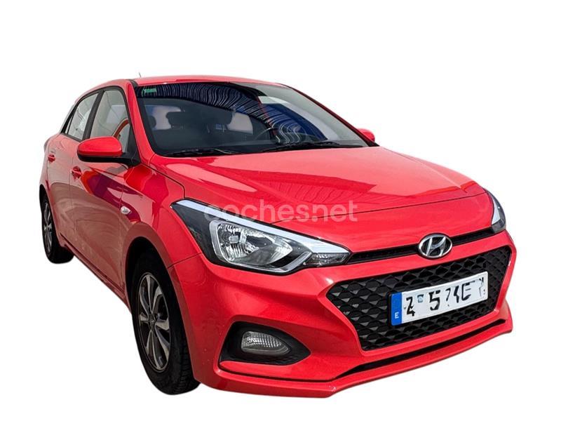 HYUNDAI i20 1.2 MPI Essence LE