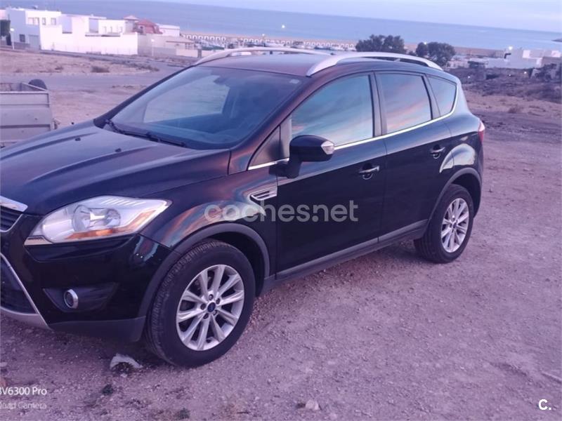 FORD Kuga 2.0 TDCi 4WD Titanium