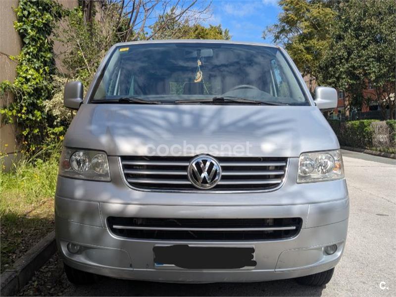 VOLKSWAGEN Caravelle Largo 2.5 TDI Comfortline
