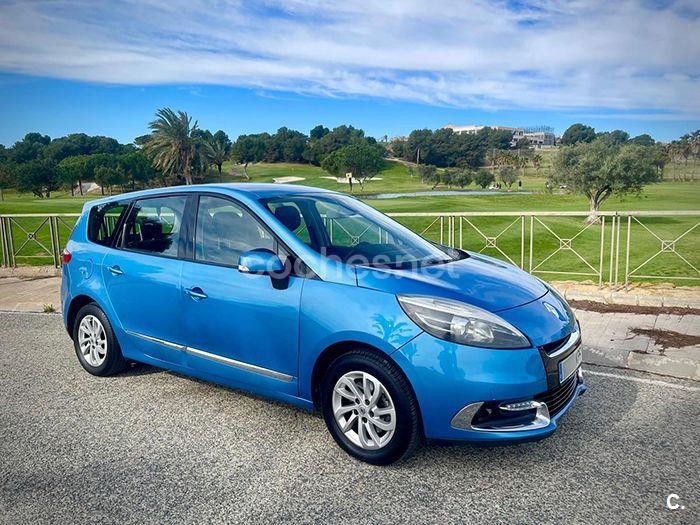 RENAULT Grand Scénic Dynamique dCi 110 auto EDC 7 plazas