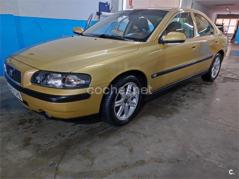 VOLVO S60 2.4 140