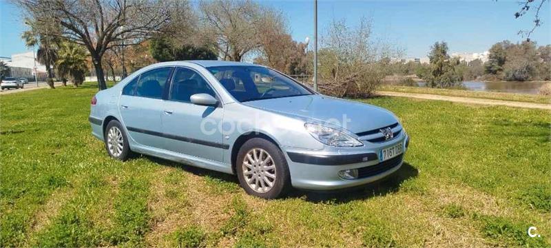 PEUGEOT 607
