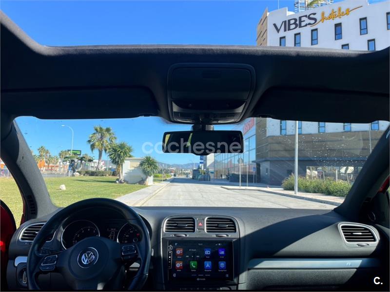 VOLKSWAGEN Golf 2.0 TSI 4Motion R