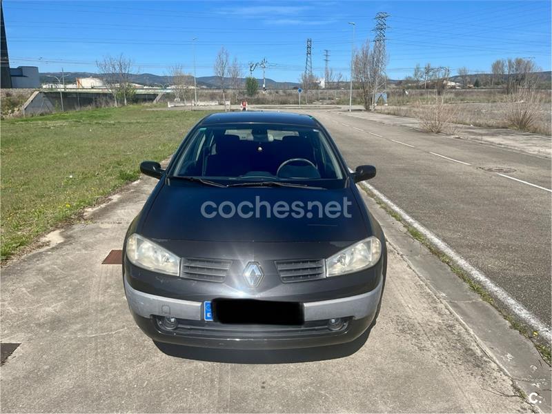 RENAULT Megane CONFORT DYNAMIQUE 1.4 16V