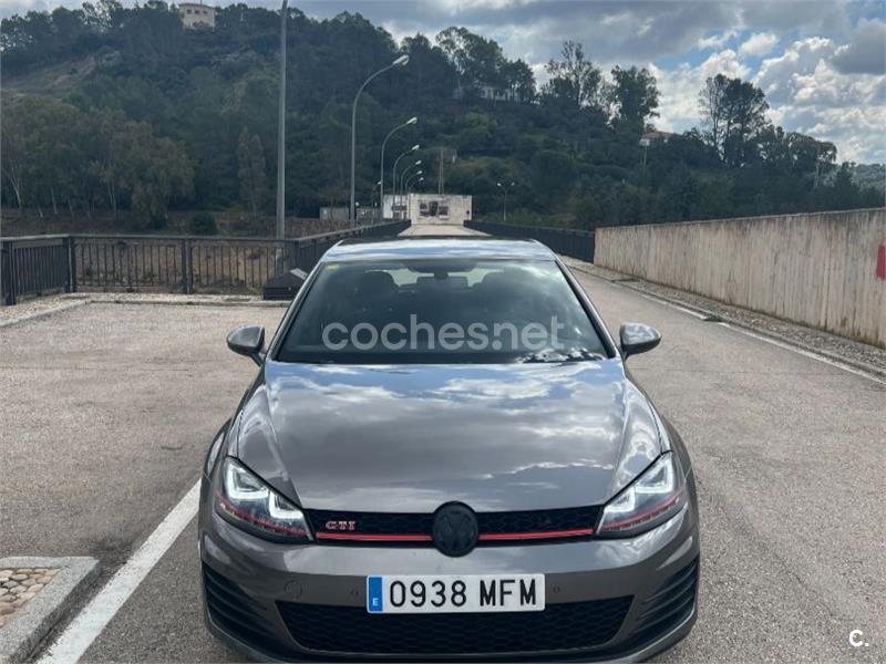 VOLKSWAGEN Golf 2.0 TSI GTI Performance BMT