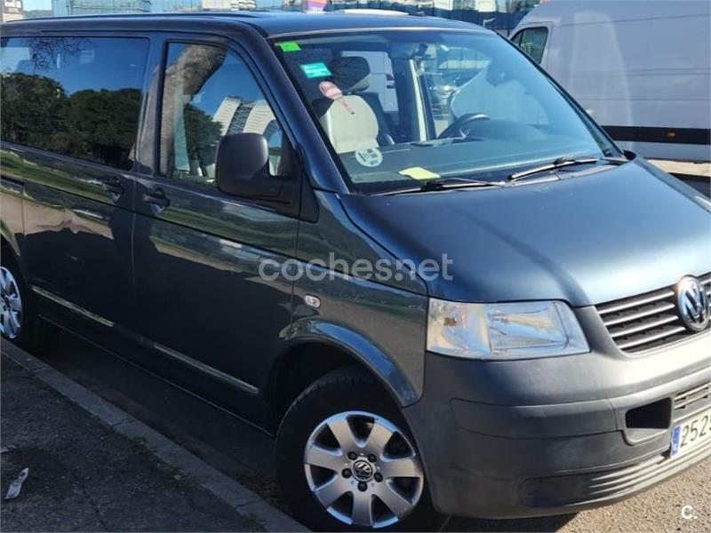 VOLKSWAGEN Transporter Kombi Corto T.M. 2.0 TDI DSG 2.8T