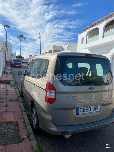 FORD Tourneo Courier