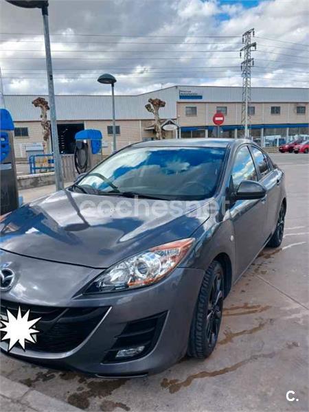 MAZDA Mazda3