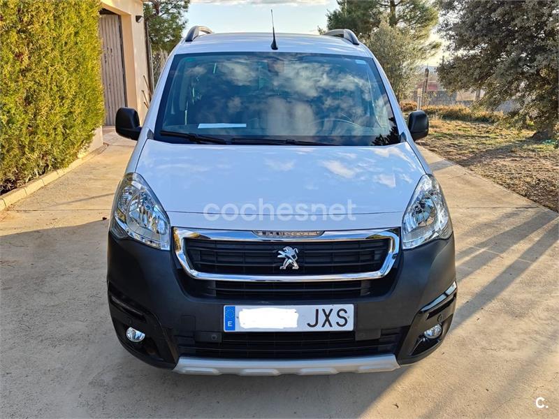 PEUGEOT Partner TEPEE Outdoor 1.2 PureTech 110