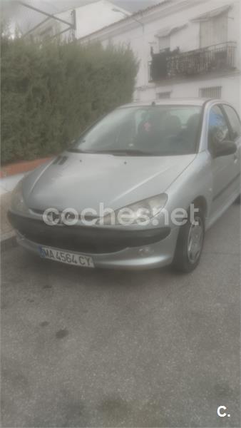PEUGEOT 206 XT 90