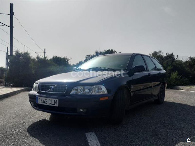 VOLVO V40 1.6 Evolution