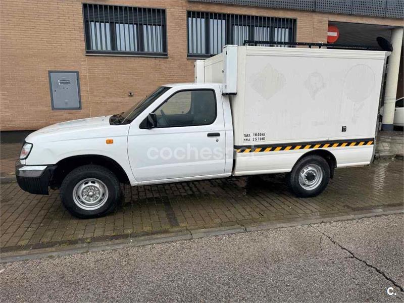 NISSAN Pickup