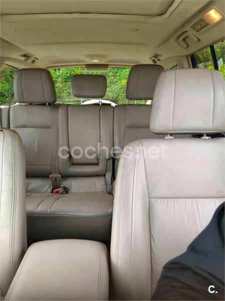 MITSUBISHI Montero