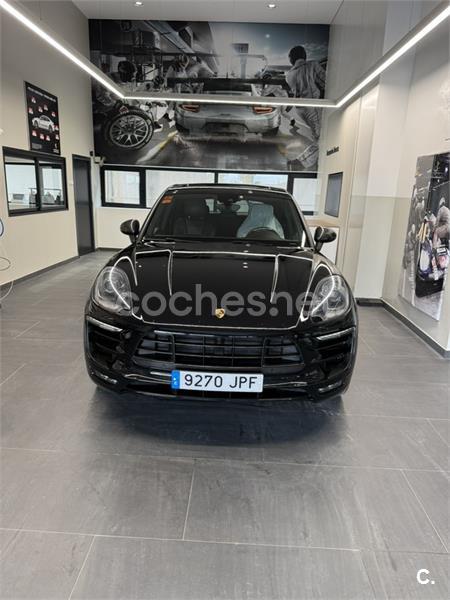 PORSCHE Macan GTS