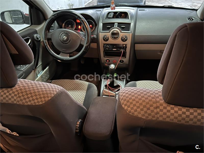 RENAULT Megane CONFORT DYNAMIQUE 1.5DCI100