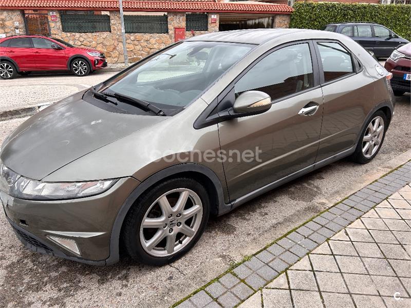 HONDA Civic 2.2 iCTDi Sport