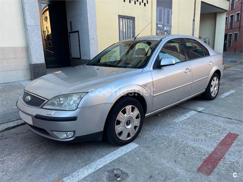 FORD Mondeo 1.8i 16v Trend