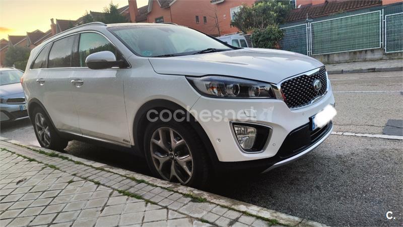 KIA Sorento 2.2 CRDi Emotion Auto 4x4 Pack Luxury