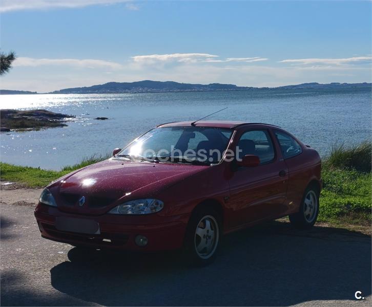 RENAULT Megane COUPE RXI 1.9DTI