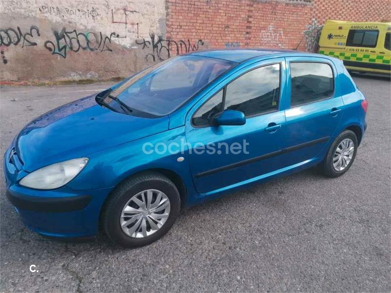 PEUGEOT 307